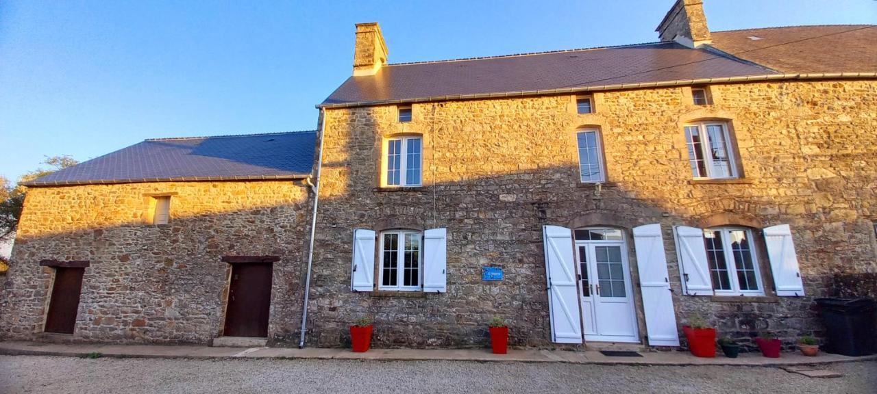 L' Anpeg, Gite Dans Le Cotentin Jusqu'A 8 Personnes Besneville Экстерьер фото